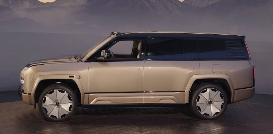 預售價130萬元 仰望U8L鼎世版開啟預售