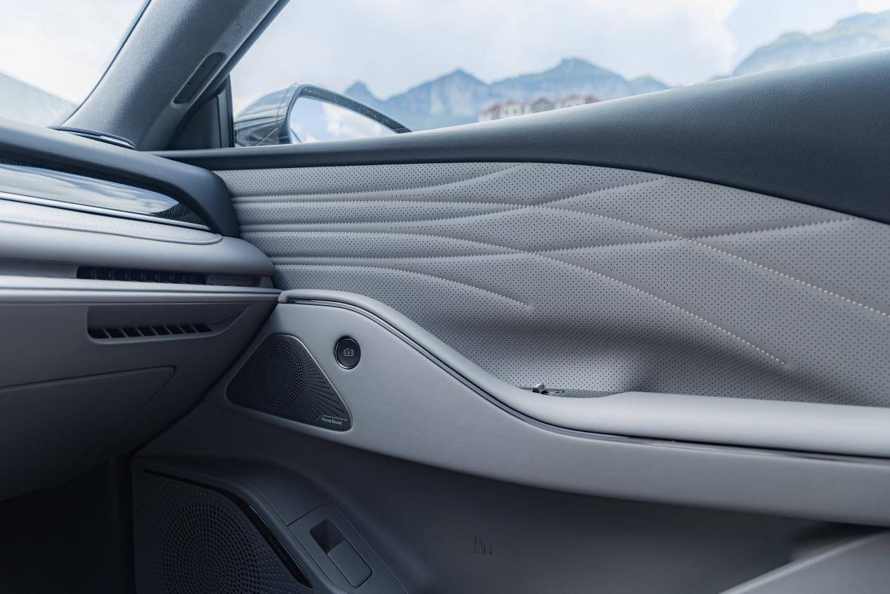 百萬銀河探釣川渝藏,星耀8以2.7L油耗解碼“全能務實”基因