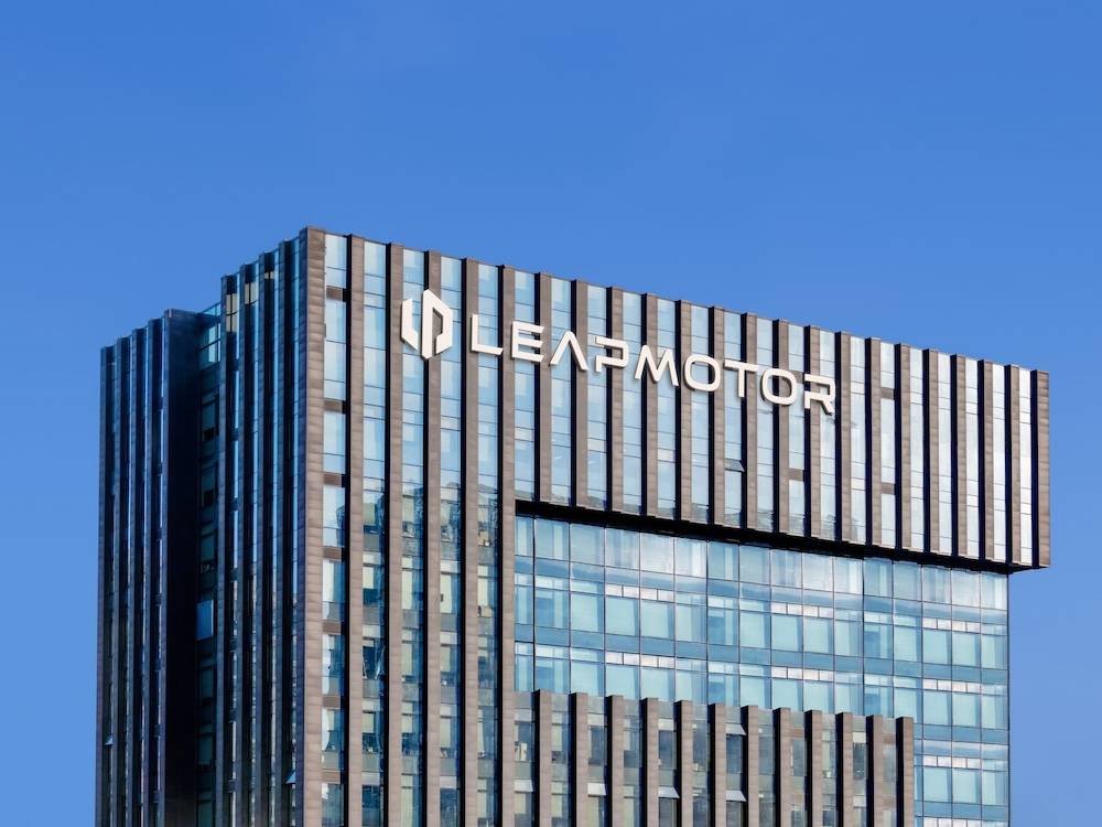 朱江明:從“不懂車”到新勢力掌舵人的十年