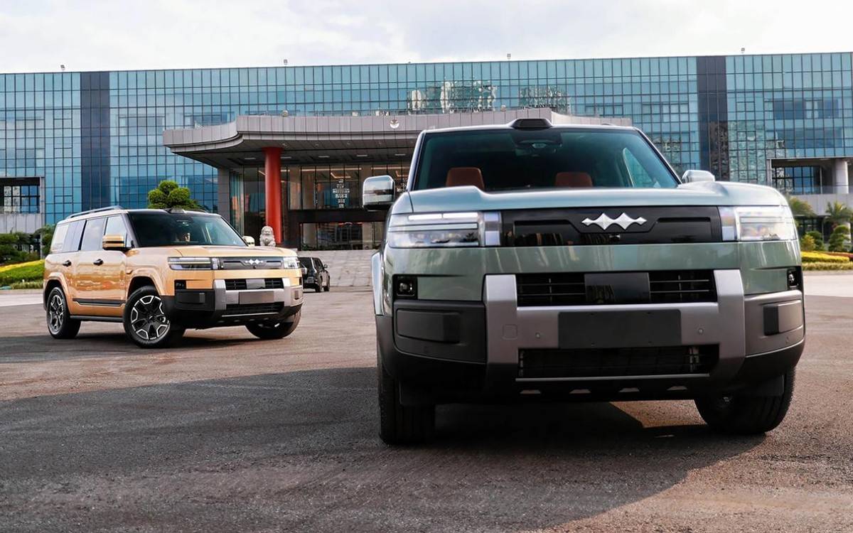 預(yù)計(jì)售價(jià)25-32萬(wàn),方程豹鈦7外形竟撞臉第五代勝達(dá)?