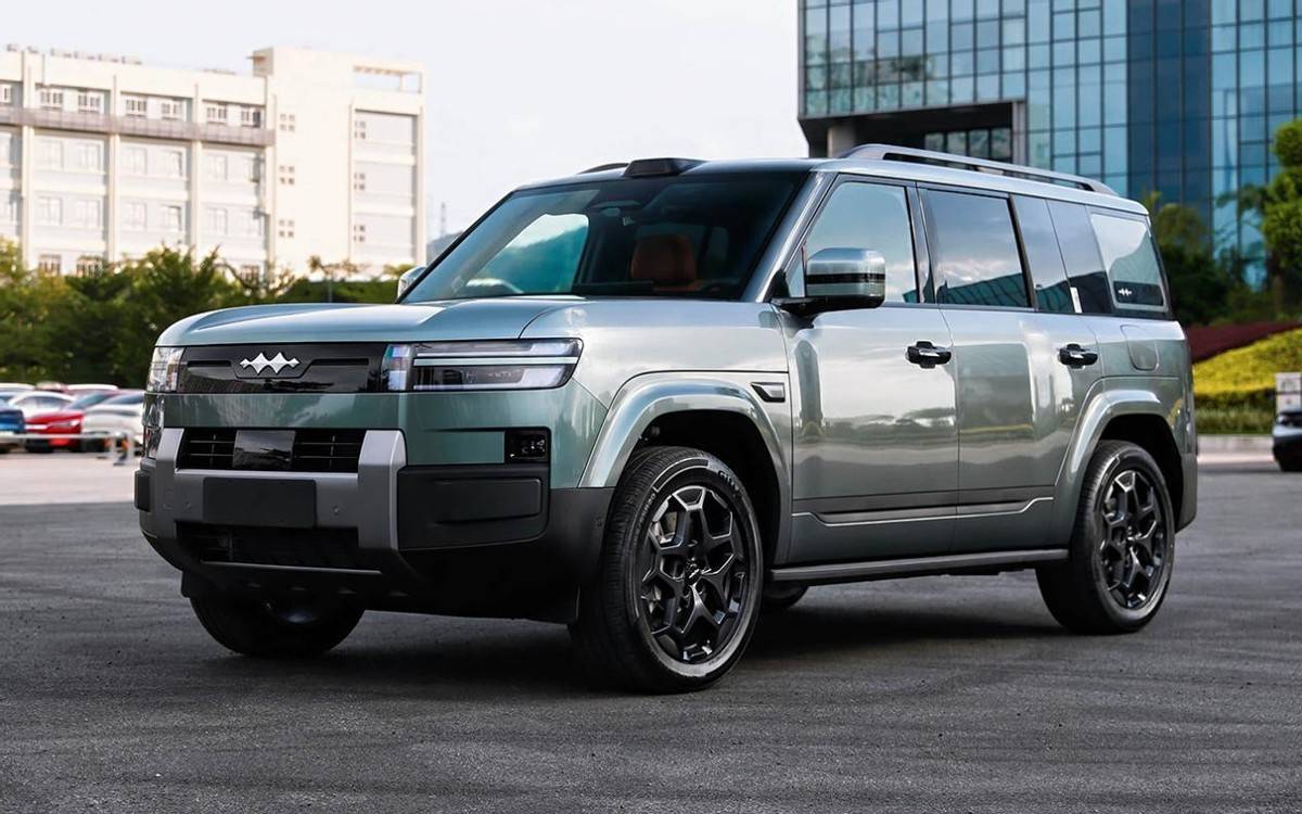 預(yù)計(jì)售價(jià)25-32萬(wàn),方程豹鈦7外形竟撞臉第五代勝達(dá)?