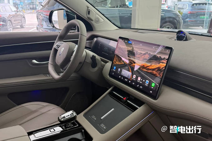 問界確認:全新M7后天開訂!老款優惠不小,怎么選?