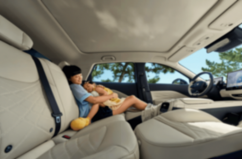 極狐 T1 將9月11日上市!成都車展現(xiàn)場人氣十足