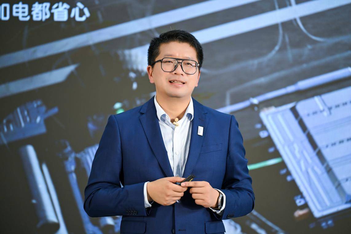 阿維塔07 2026款開啟預售,以高配平權重塑中型SUV價值