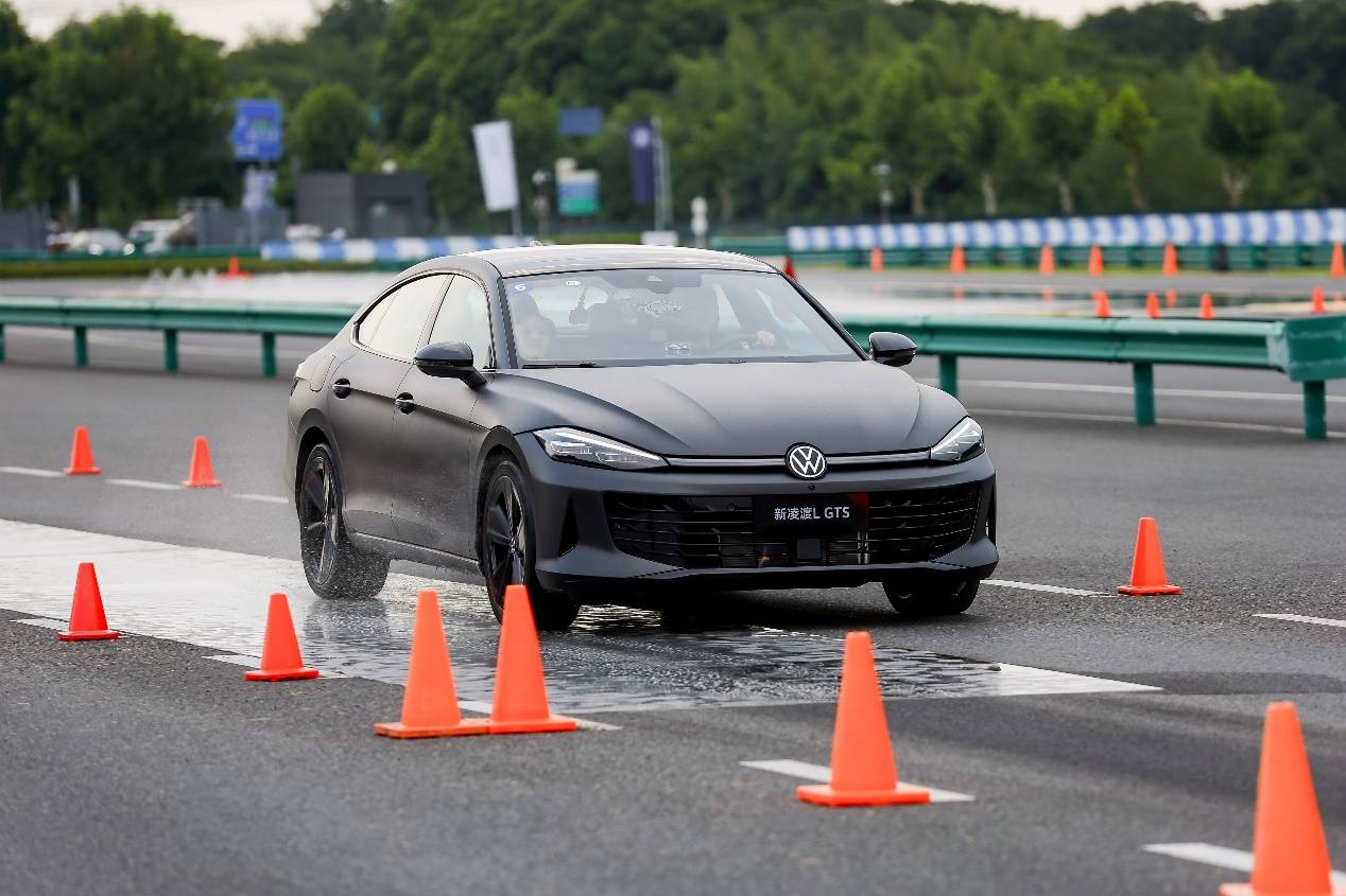 13萬即可多拿下GTS 全新凌渡L怎么選?