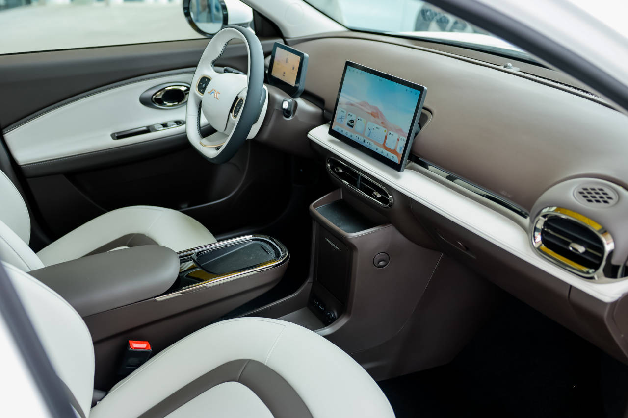 讓精致出行觸手可及!詳解2025款釔為3的輕奢哲學(xué)