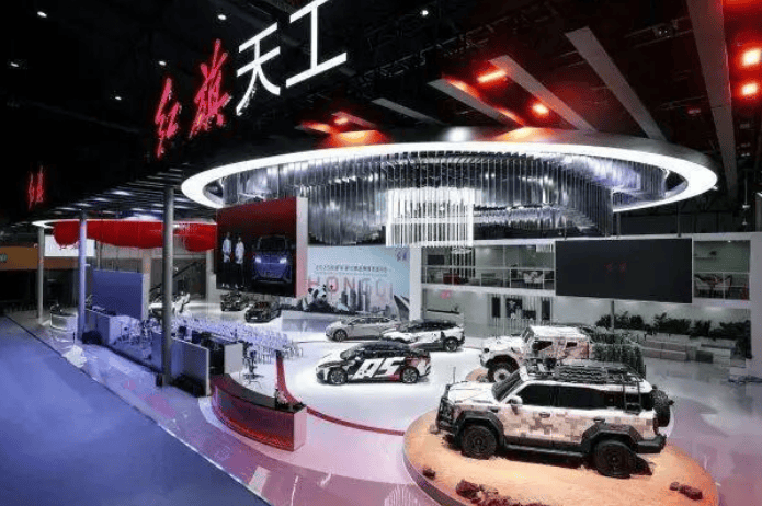 閱兵典禮上大放異彩后,紅旗也要在越野市場大干一場