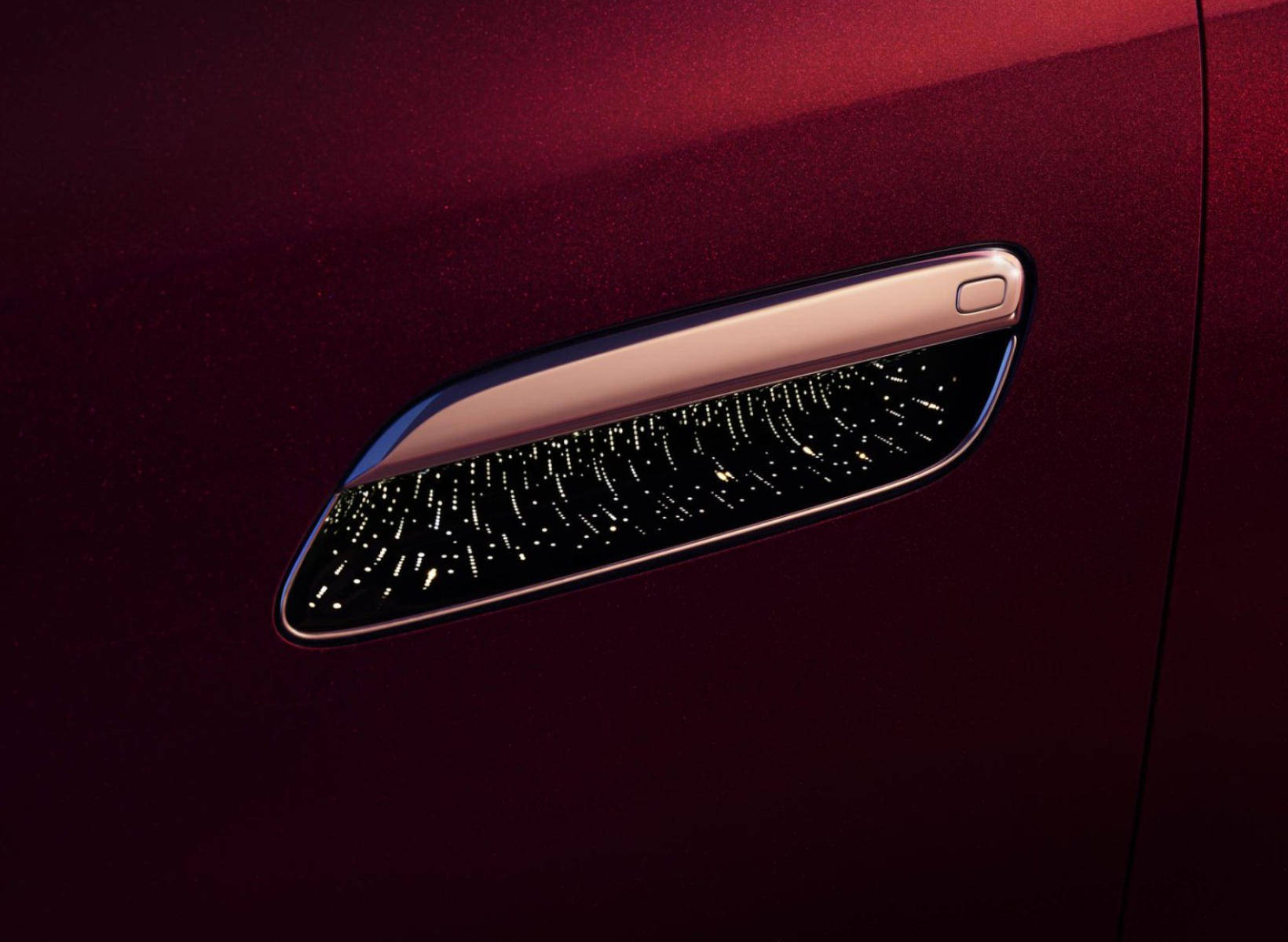 嵐圖泰山官圖發布 搭載華為ADS Ultra四激光雷達