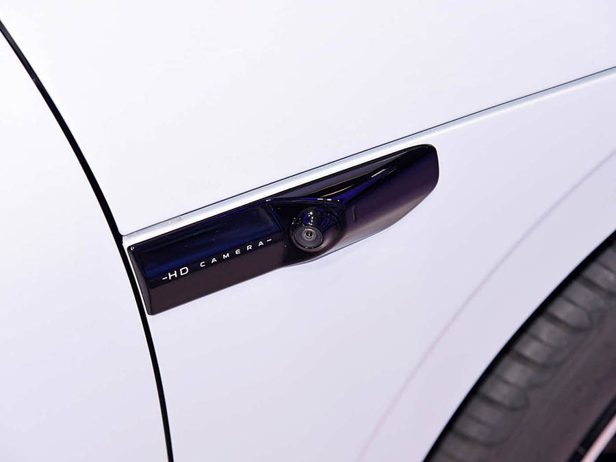 吉利銀河E8長(zhǎng)續(xù)航車型上市 售價(jià)16.18萬(wàn)起/610km續(xù)航