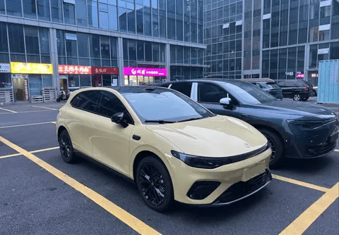 零跑Lafa5曝光,四季度上市,兩套輔助駕駛方案