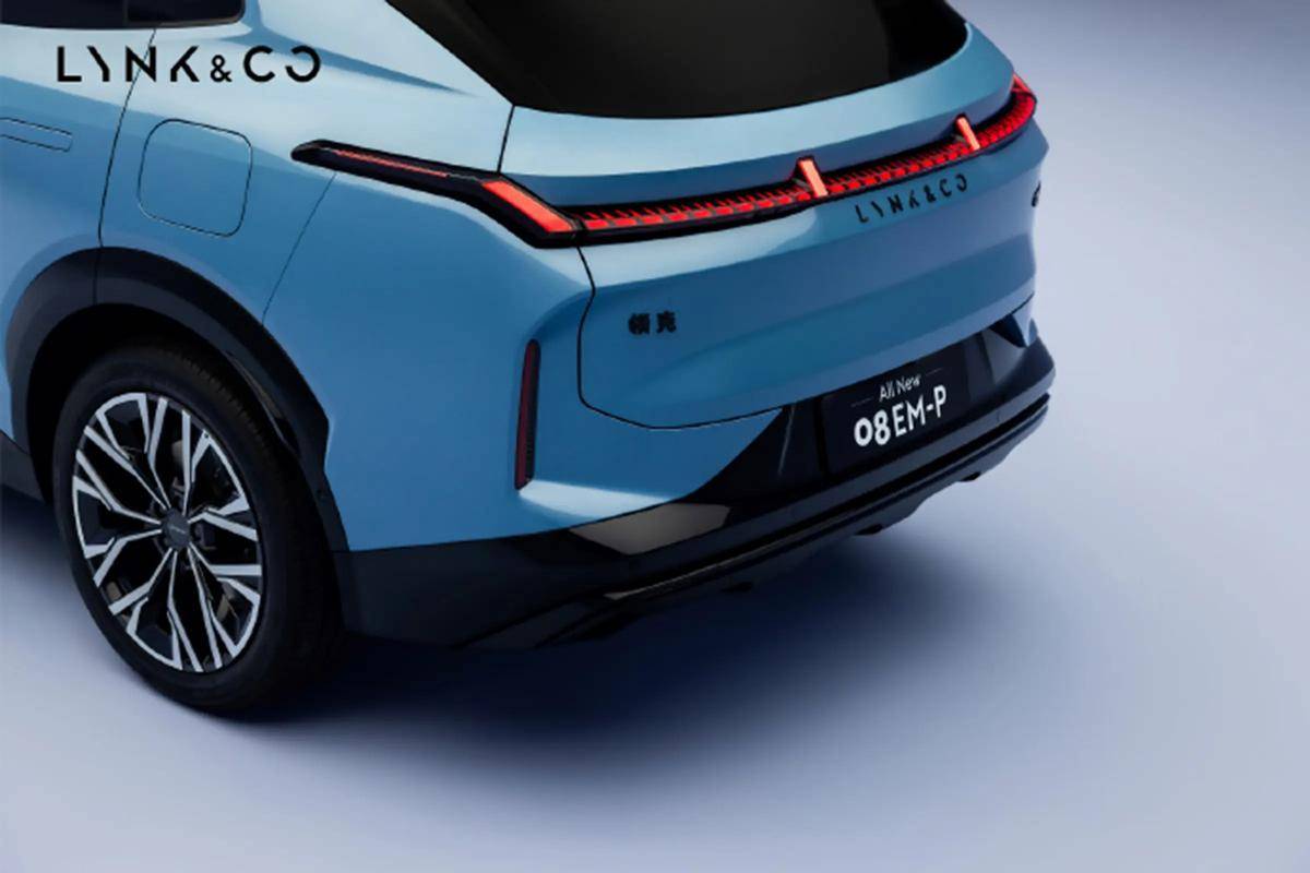 一覺醒來,領(lǐng)克900SUV公布了價(jià)格,輔助駕駛領(lǐng)域有很大提升空間。價(jià)格門檻也比競品略高