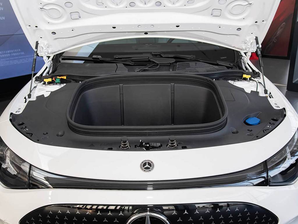 奔馳還是不懂國人!全新純電CLA預售要賣25.9萬起,誰會買?