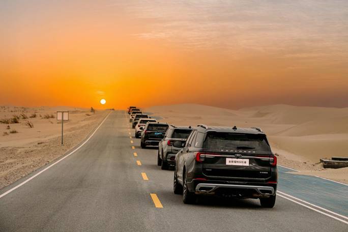 以“探險”之名,向沙海問路!福特探險者“死亡之海”塔克拉瑪干全場景穿越