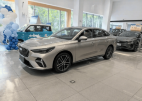 第5代帝豪實車首曝!1.5T+魅族車機能否超越同級?