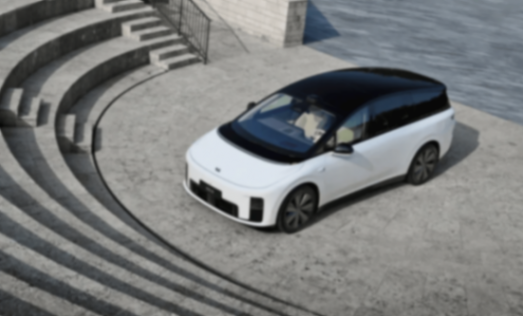 易烊千璽與理想汽車頂峰相見(jiàn):年輕的理想,不止于想