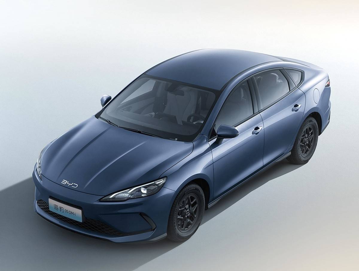 售7.98萬元,2026款比亞迪海豹05 DM-i上市!純電續航升至128km