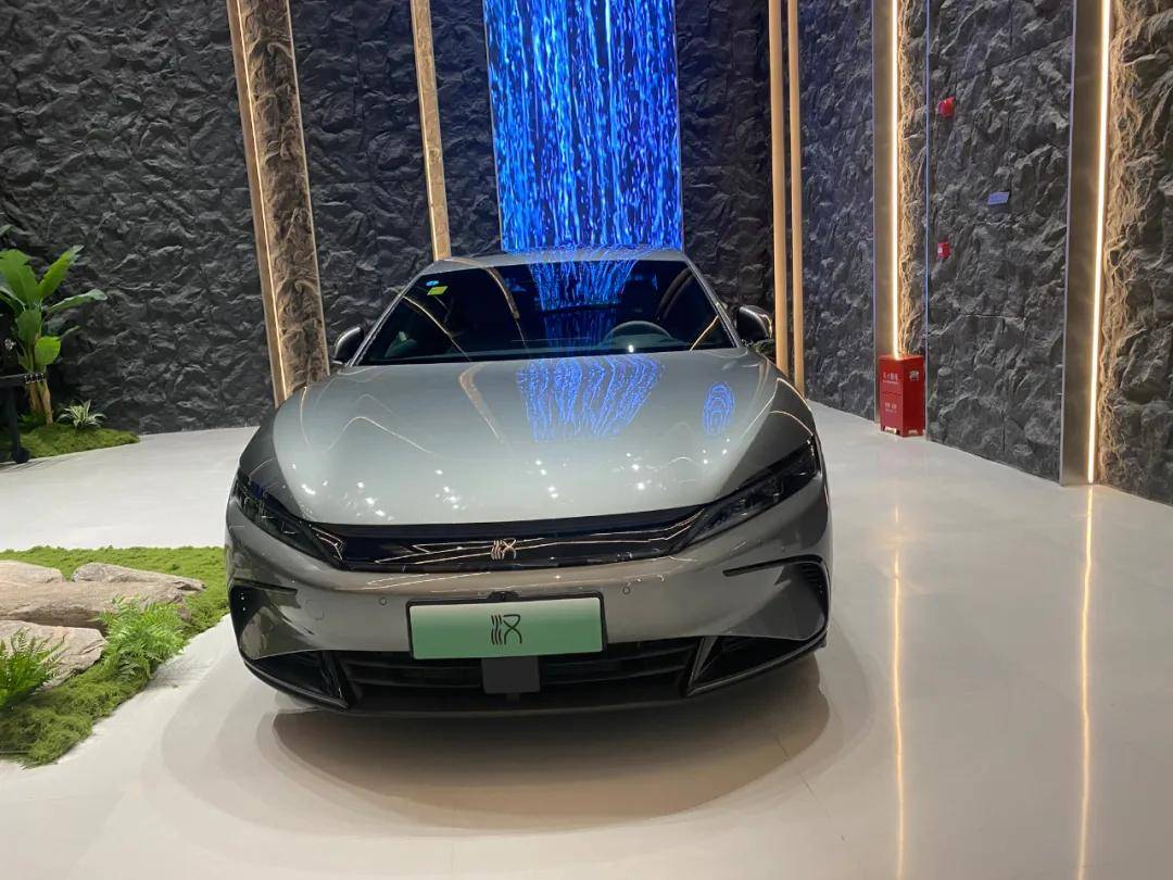 比亞迪漢長續航版補貼后15.98萬起,六大升級功能更豐富更值