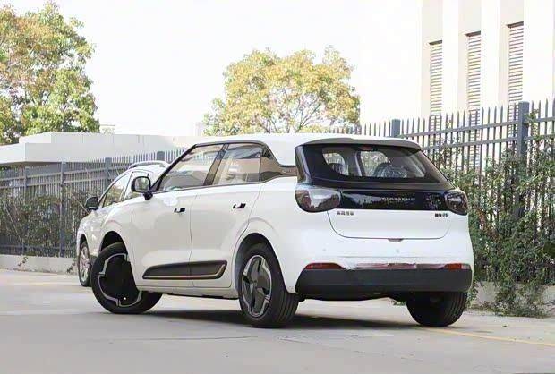 東風(fēng)奕派雙車齊發(fā):2026款納米01與eπ008五座版10月16日同步上市