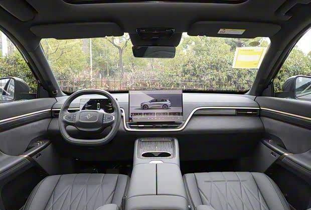 東風(fēng)奕派雙車齊發(fā):2026款納米01與eπ008五座版10月16日同步上市