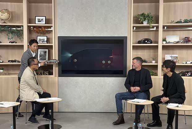 雷克薩斯LS概念車震撼首發!六輪MPV顛覆想象