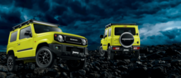 那么,話說回來,哪些新車更值得消費者關注?在10萬級燃油SUV市場中,有兩款車型值得關注,一款是剛剛上市的新款長安CS75 PRO,一款是吉利博越。接下來,我們看看這兩款車型都有啥特點,對于家庭用戶來說,選誰更劃算?