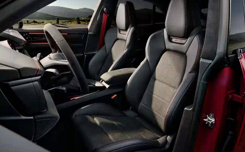 配備全新運動套件 保時捷純電Macan GTS官圖發(fā)布