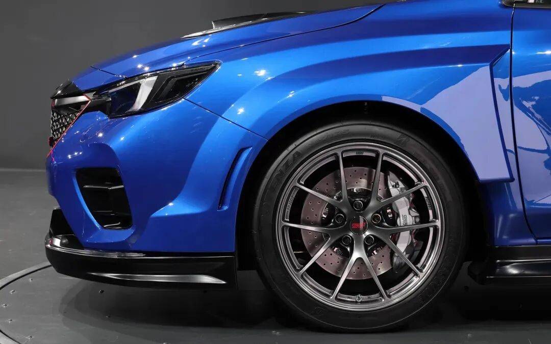 斯巴魯全新STI概念車亮相車展,電動+燃油,久違了!