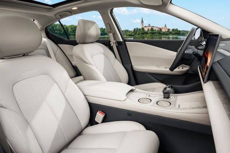 合資燃油B級(jí)車(chē)+鴻蒙座艙?太香了