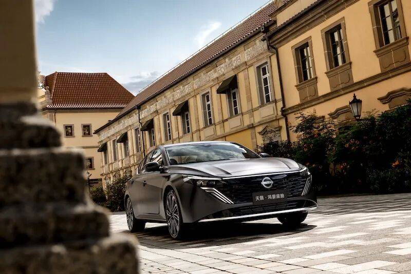 合資燃油B級(jí)車(chē)+鴻蒙座艙?太香了