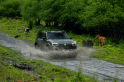 四獎(jiǎng)加冕!猛士M817 buff疊滿,刷新智能越野新高度