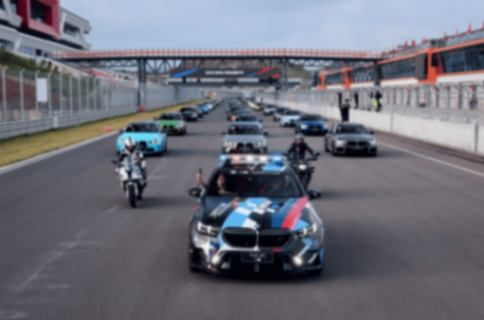 最強(qiáng)陣容亮相熱血嘉年華,“新世代”的高性能話語(yǔ)權(quán)仍由BMW M定義