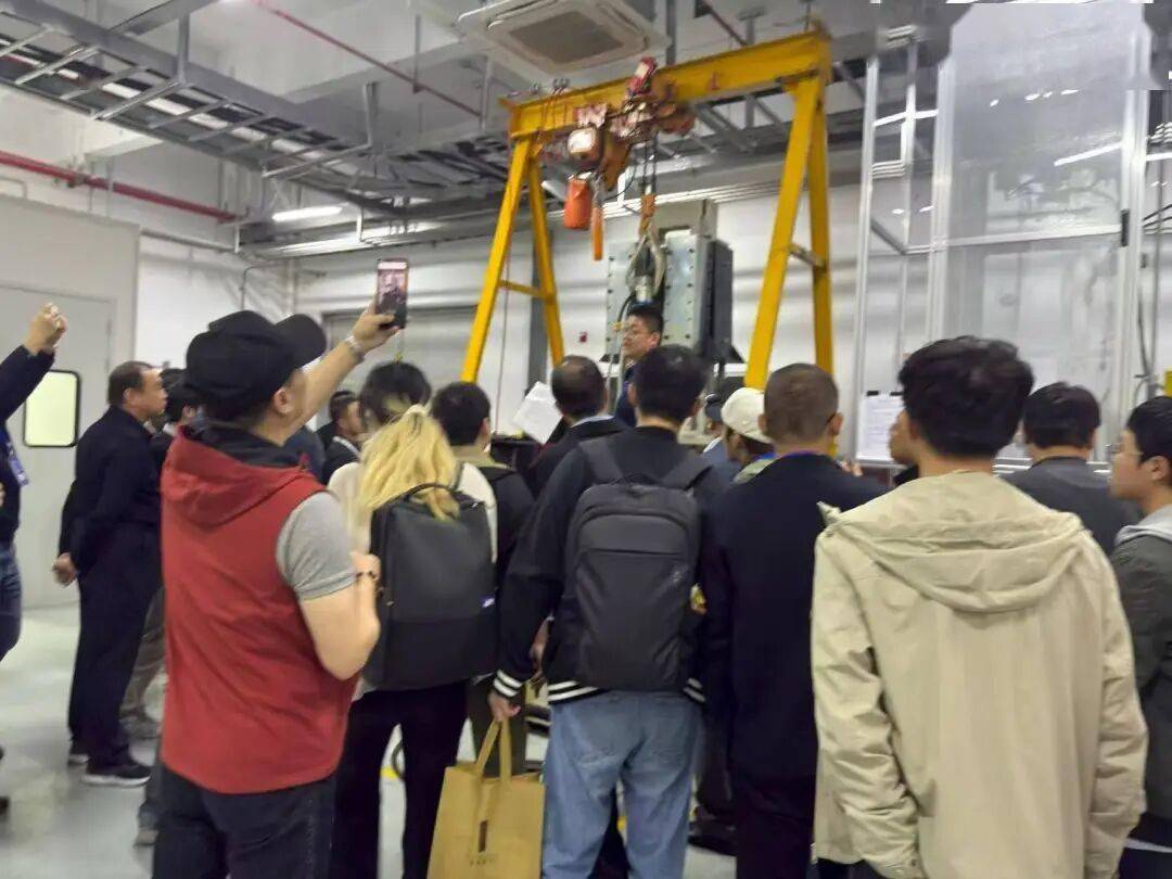 中國汽車工程學(xué)會懸架技術(shù)分會2025年會順利召開