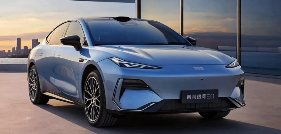 增程車銷量四連跌,消費者終于看清“脫褲子放屁”的技術本質?