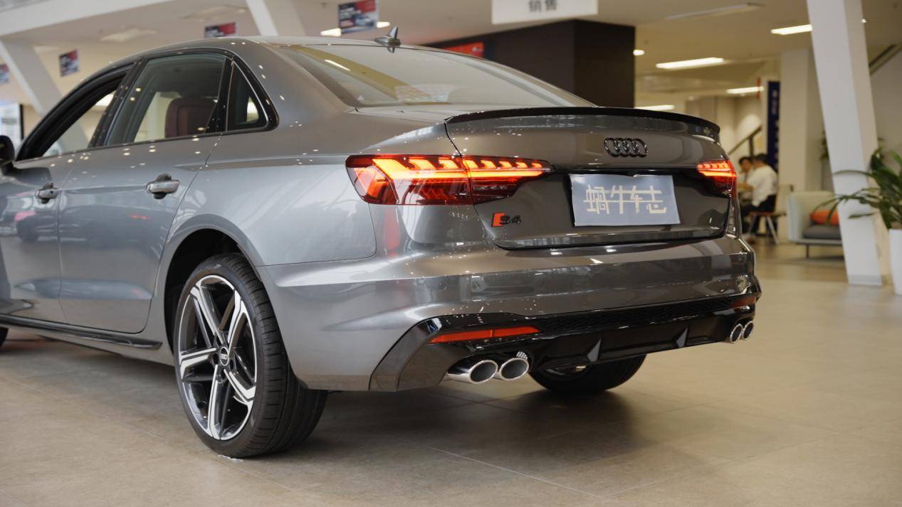 2025款奧迪A4L全方位配置分析以及選購建議,4個車型買哪個最好?