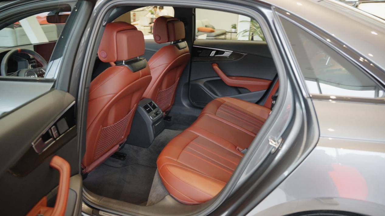 2025款奧迪A4L全方位配置分析以及選購建議,4個車型買哪個最好?