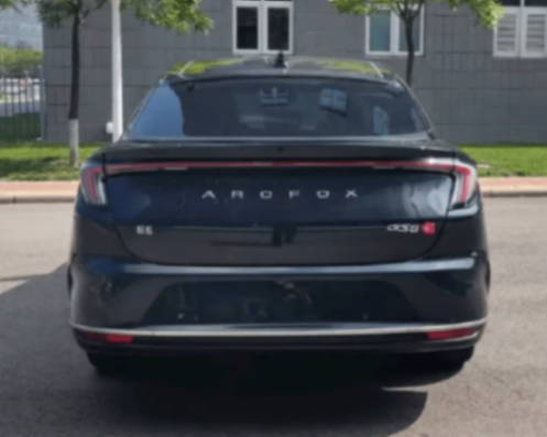 極狐阿爾法S6四驅版車型申報圖曝光,新車在動力配置上迎來核心突破