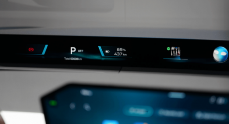 未來兩年,寶馬新車的座艙都長這樣?