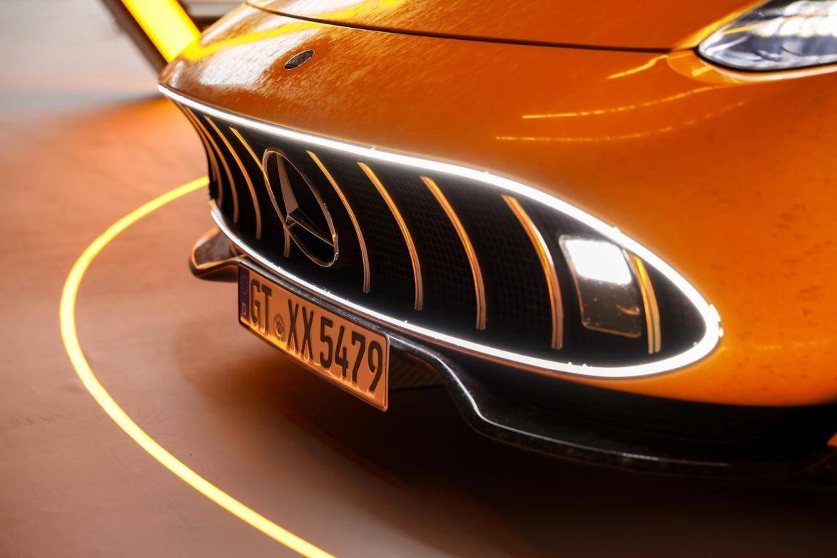 奔馳以經典喚醒未來:星輝永恒 泰然自若