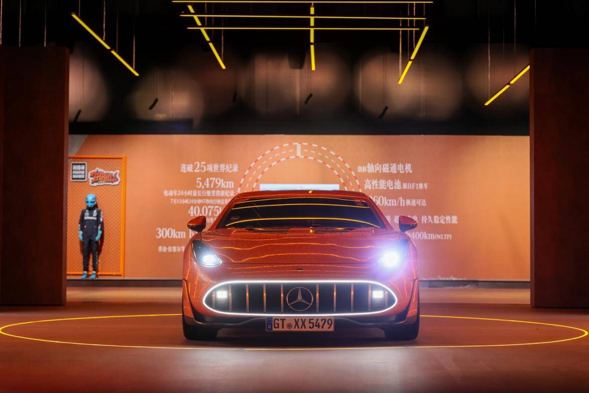 奔馳以經典喚醒未來:星輝永恒 泰然自若