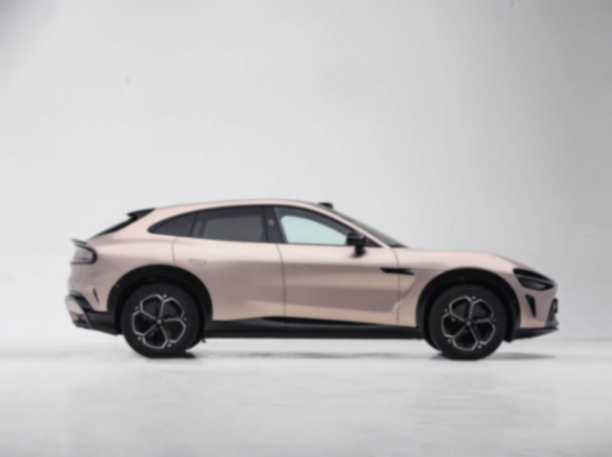 搭載V8發動機加電動機的邁凱倫混動SUV即將到來,看著很像小米YU7