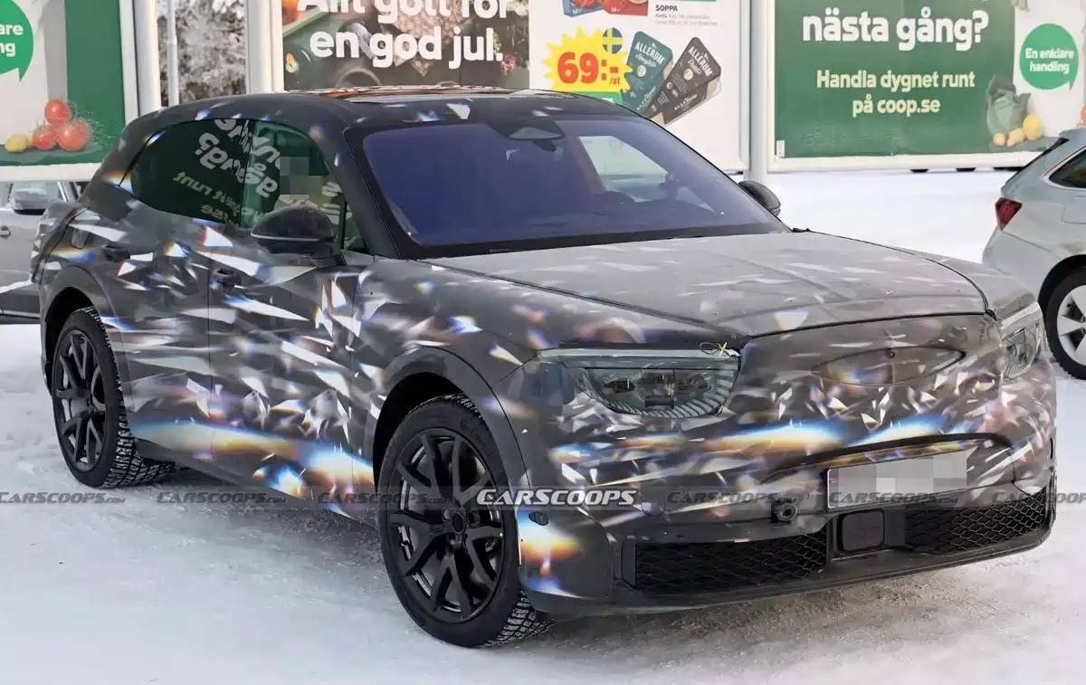 賓利首款純電SUV諜照!外觀內飾全曝光,與卡宴EV共享動力